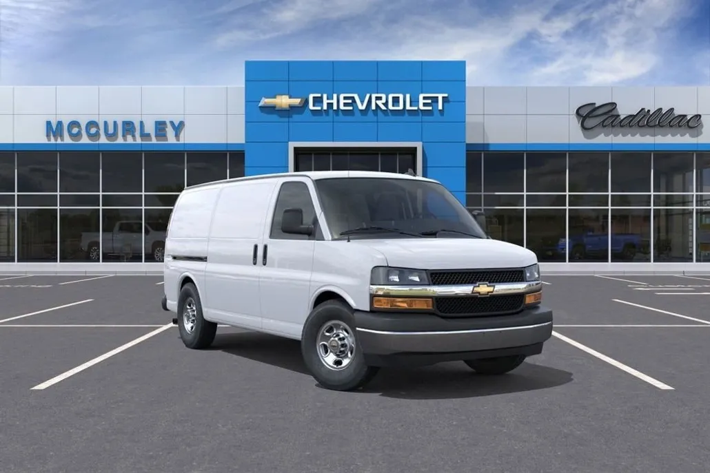 2025 Chevrolet Express Cargo 2500 photo 1