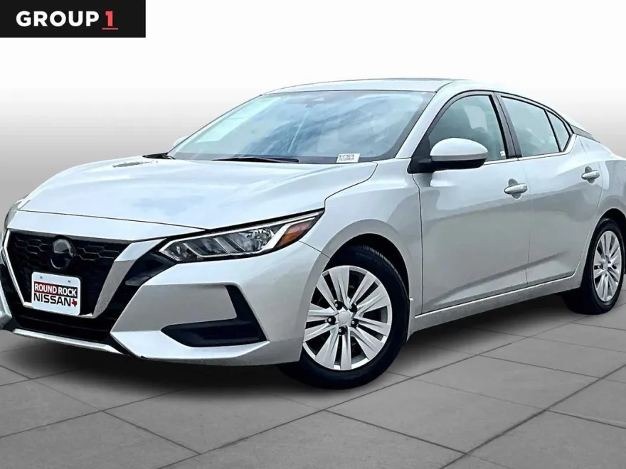 2022 Nissan Sentra S photo 1