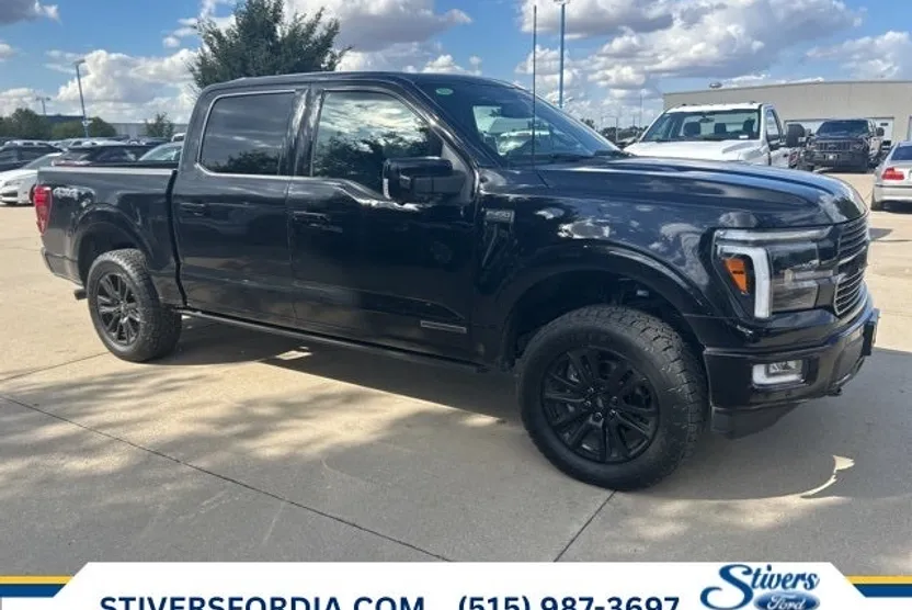 2025 Ford F-150 Platinum photo 1