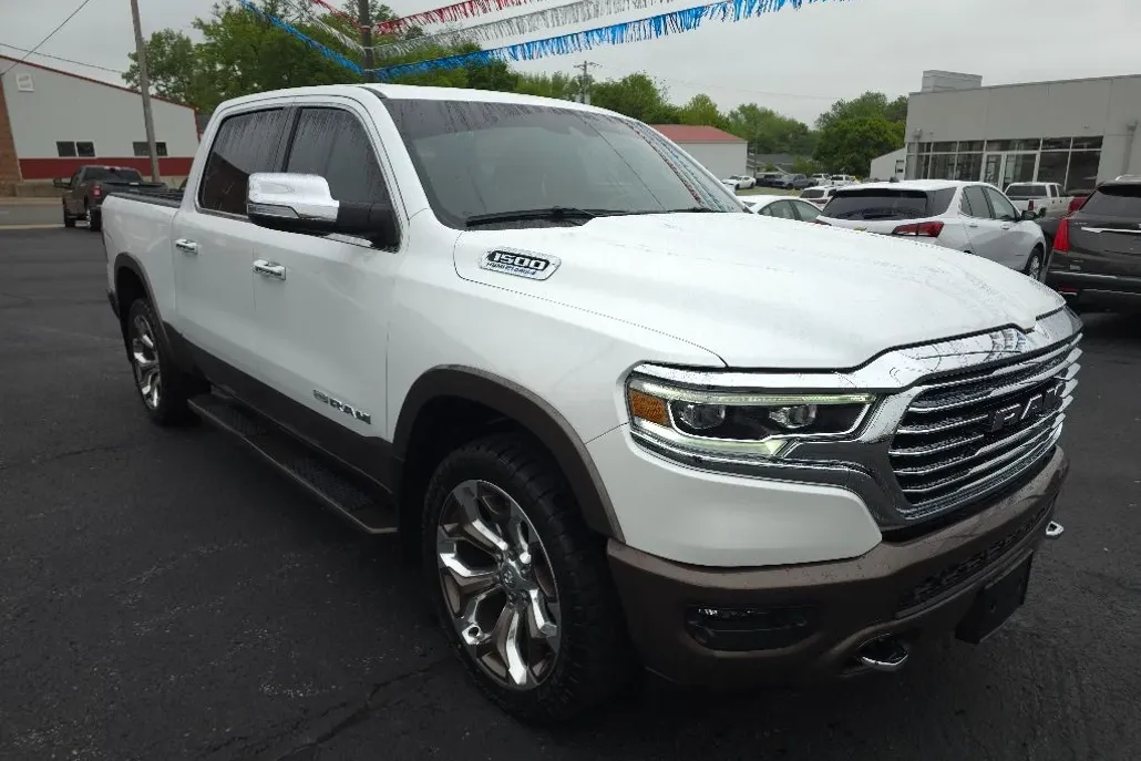 2022 Ram 1500 Longhorn photo 1