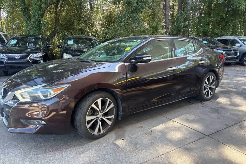 2016 Nissan Maxima SL photo 1