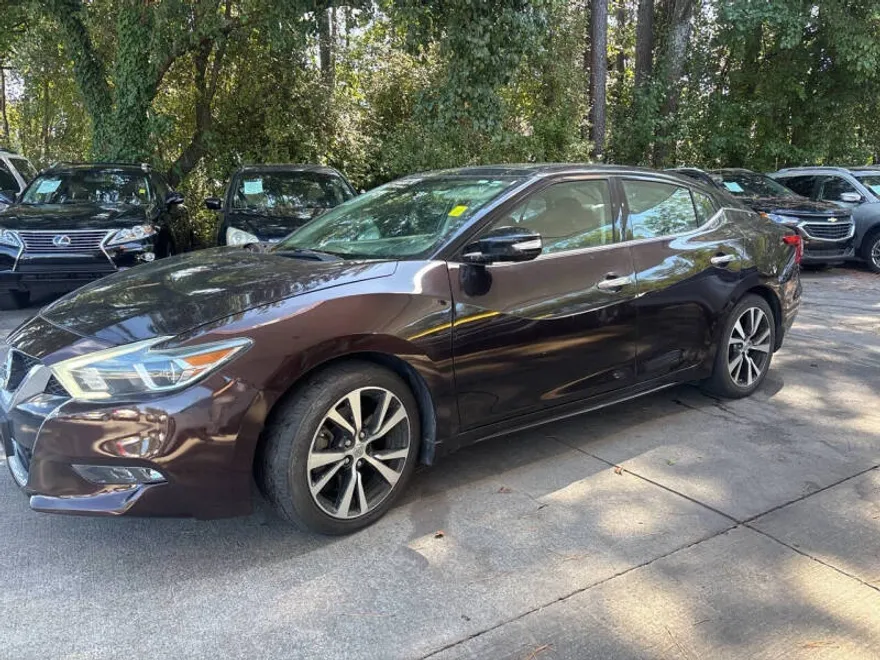 2016 Nissan Maxima SL photo 1