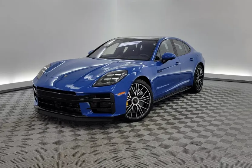 2025 Porsche Panamera E-Hybrid Turbo S photo 1