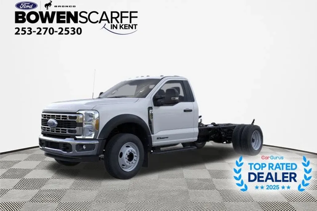 2025 Ford F-600 photo 1