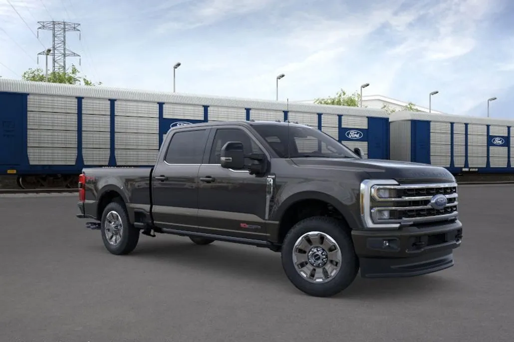2025 Ford F-250 King Ranch photo 1