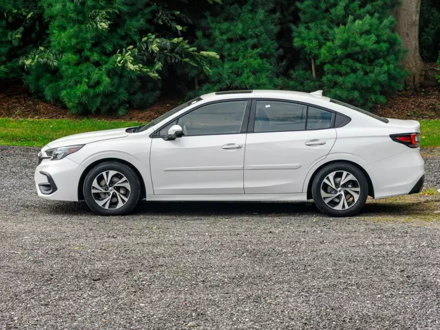 2023 Subaru Legacy Premium photo 1