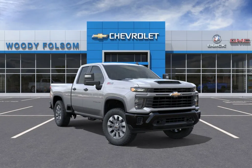 2025 Chevrolet Silverado 2500HD Custom photo 1