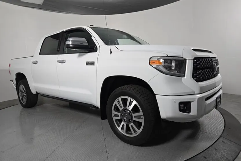 2018 Toyota Tundra Platinum photo 1