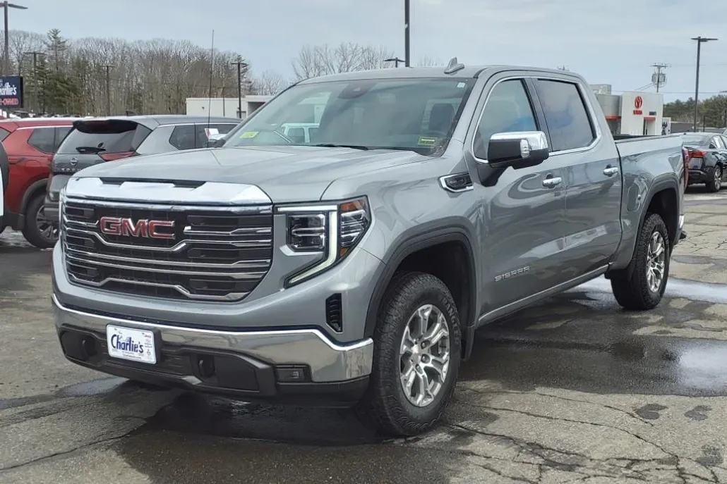 2024 Gmc Sierra 1500 SLT photo 1