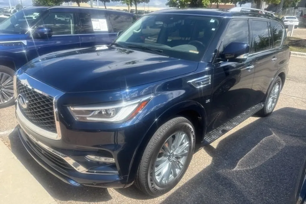 2018 Infiniti QX80 Base photo 1