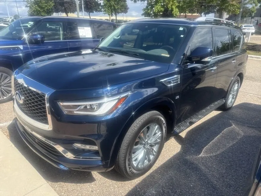2018 Infiniti QX80 Base photo 1