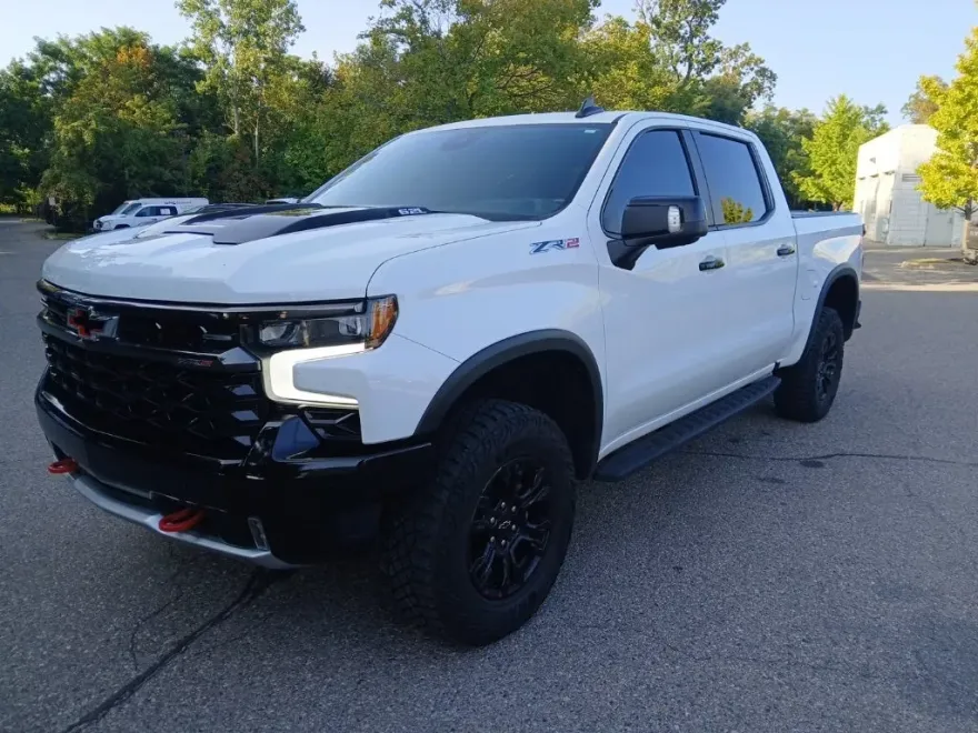 2023 Chevrolet Silverado 1500 ZR2 photo 1