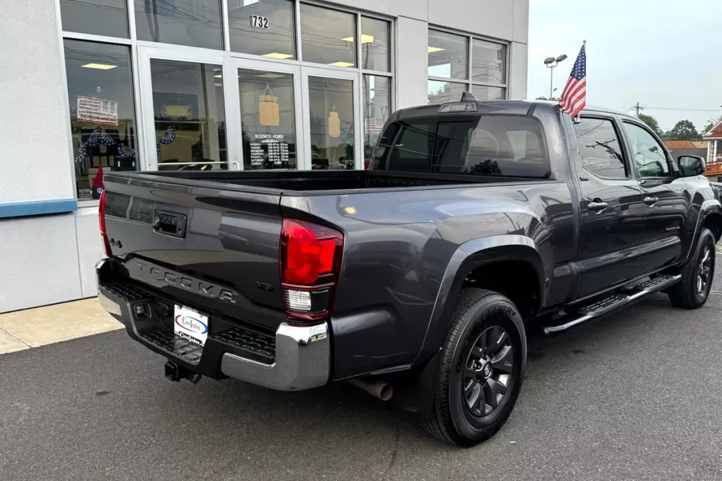 2021 Toyota Tacoma 4x4 TRD Double Cab photo 1