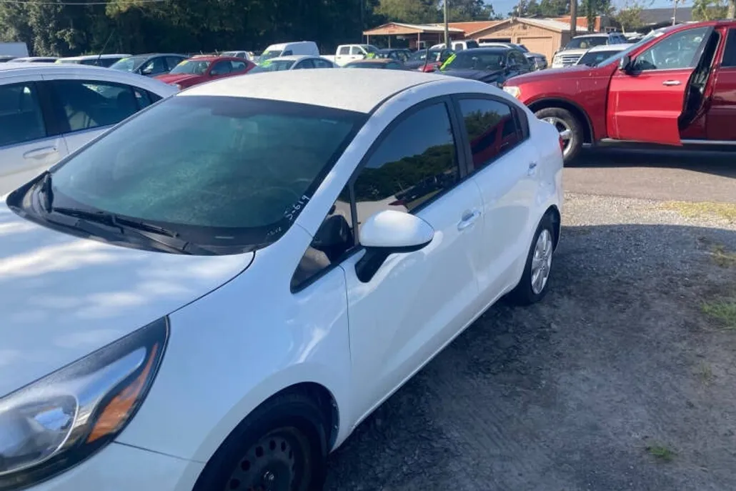 2016 Kia Rio LX photo 1