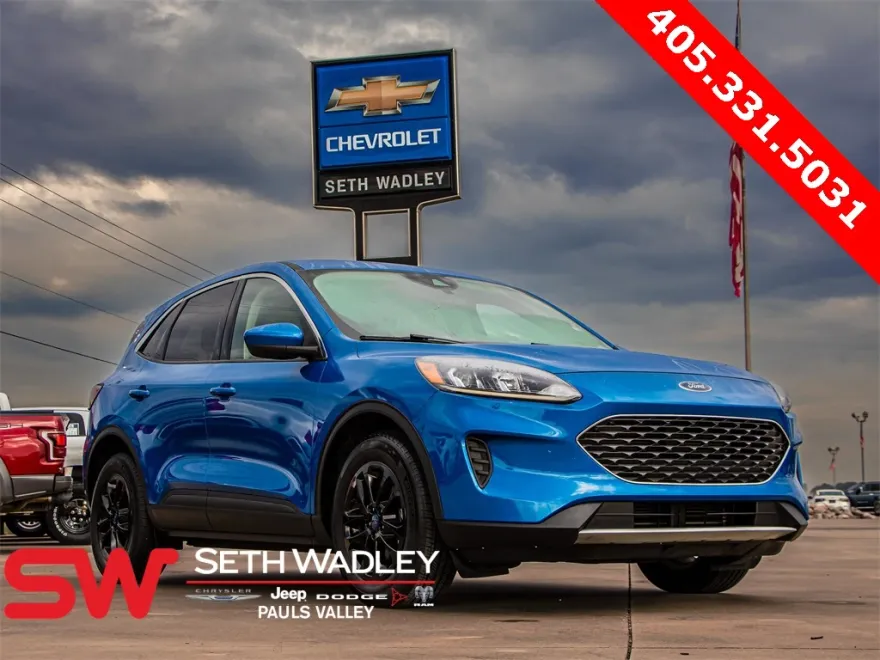 2020 Ford Escape SE photo 1