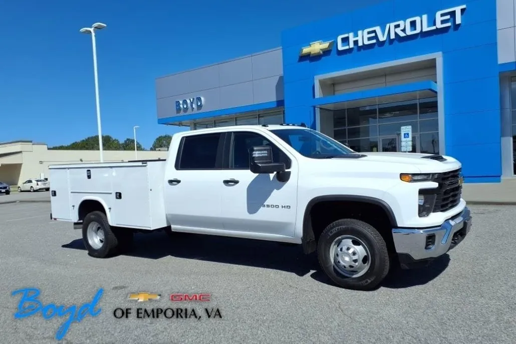 2025 Chevrolet Silverado 3500HD Work Truck photo 1