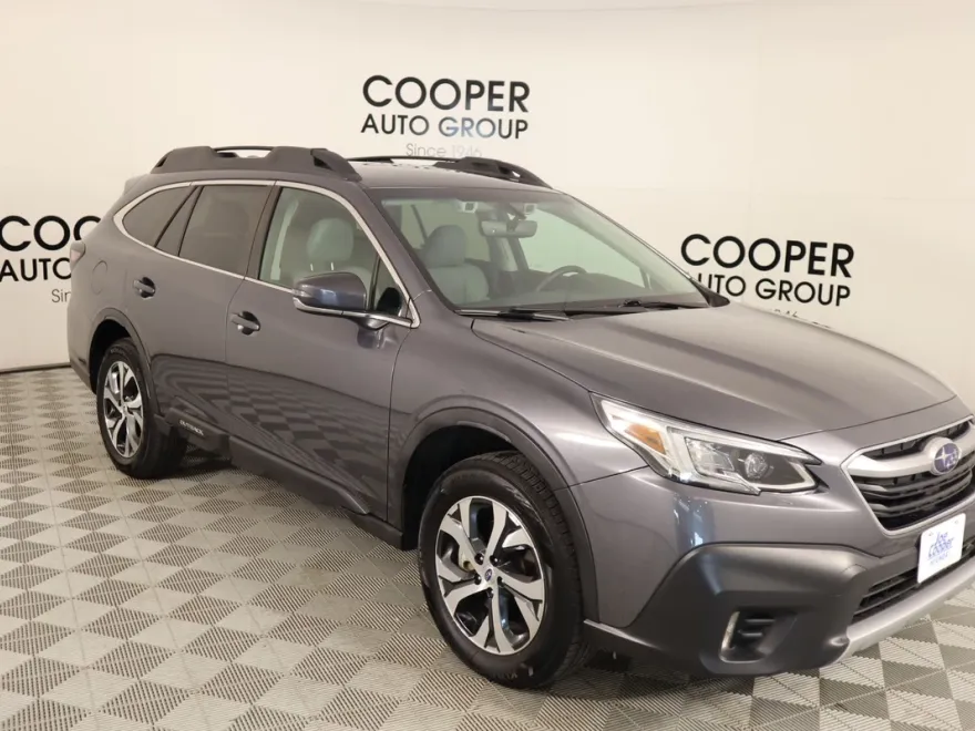2022 Subaru Outback Limited photo 1