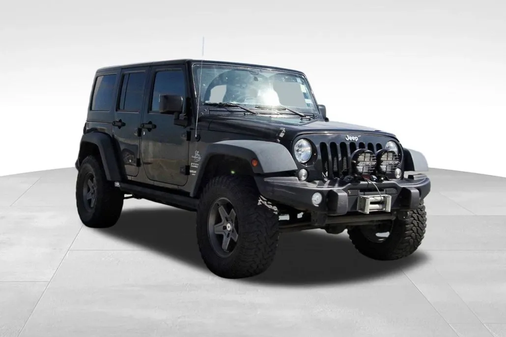 2015 Jeep Wrangler Unlimited Sport photo 1