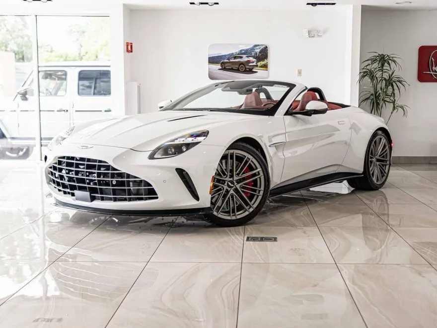 2026 Aston Martin Vantage AM6 photo 1