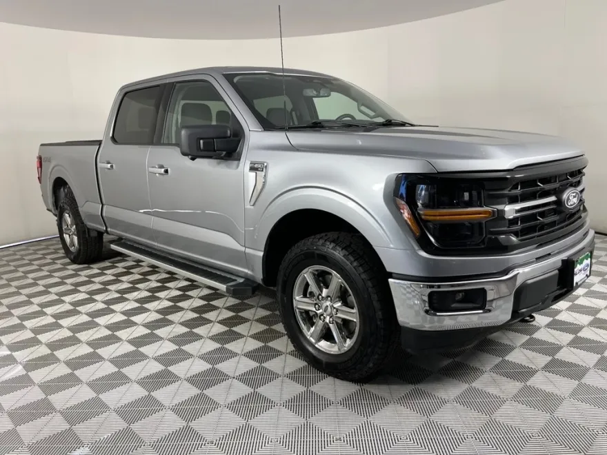 2024 Ford F-150 XLT photo 1