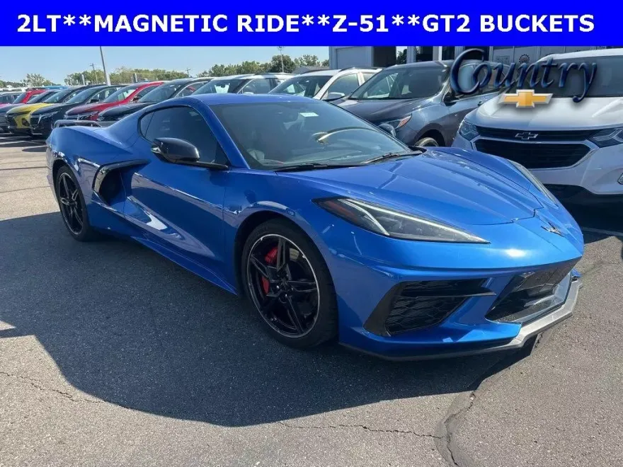 2020 Chevrolet Corvette Stingray 2LT photo 1