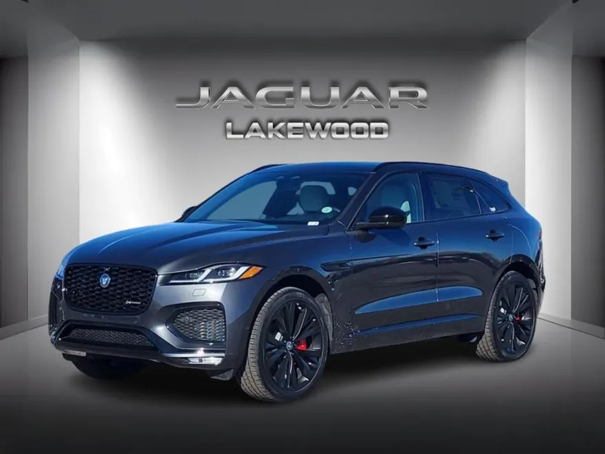 2025 Jaguar F-PACE P400 R-Dynamic S photo 1