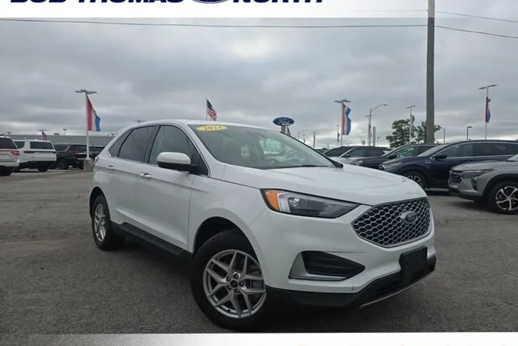 2024 Ford Edge SEL photo 1