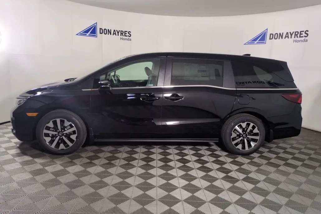 2026 Honda Odyssey EX-L photo 1