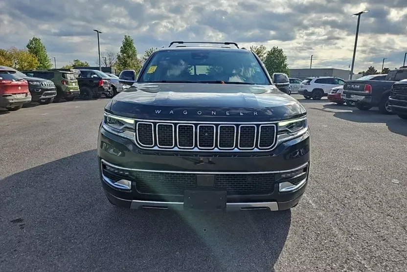 2022 Jeep Wagoneer Series III photo 1
