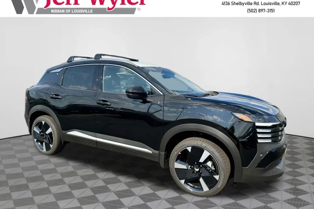 2026 Nissan Kicks SR photo 1