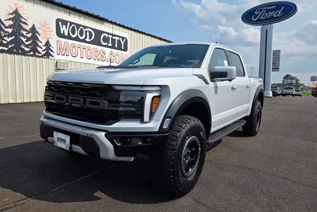 2025 Ford F-150 Raptor photo 1
