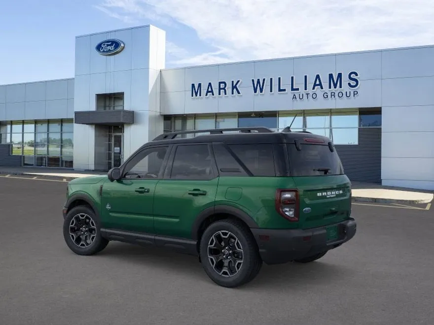2025 Ford Bronco Sport Outer Banks photo 1
