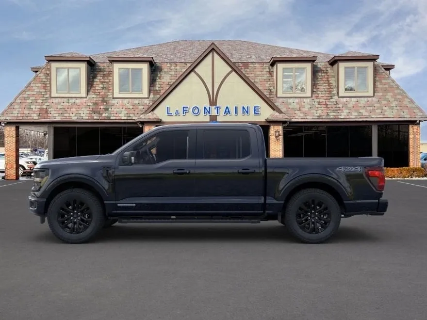 2025 Ford F-150 XLT photo 3