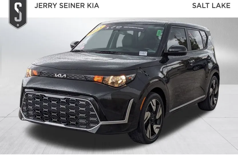 2023 Kia Soul GT-Line photo 1