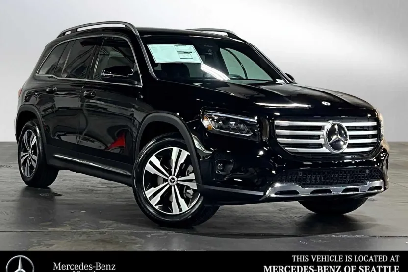2025 Mercedes Benz GLB 250 photo 1