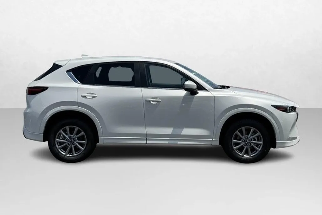 2025 Mazda CX-5 2.5 S Preferred photo 1