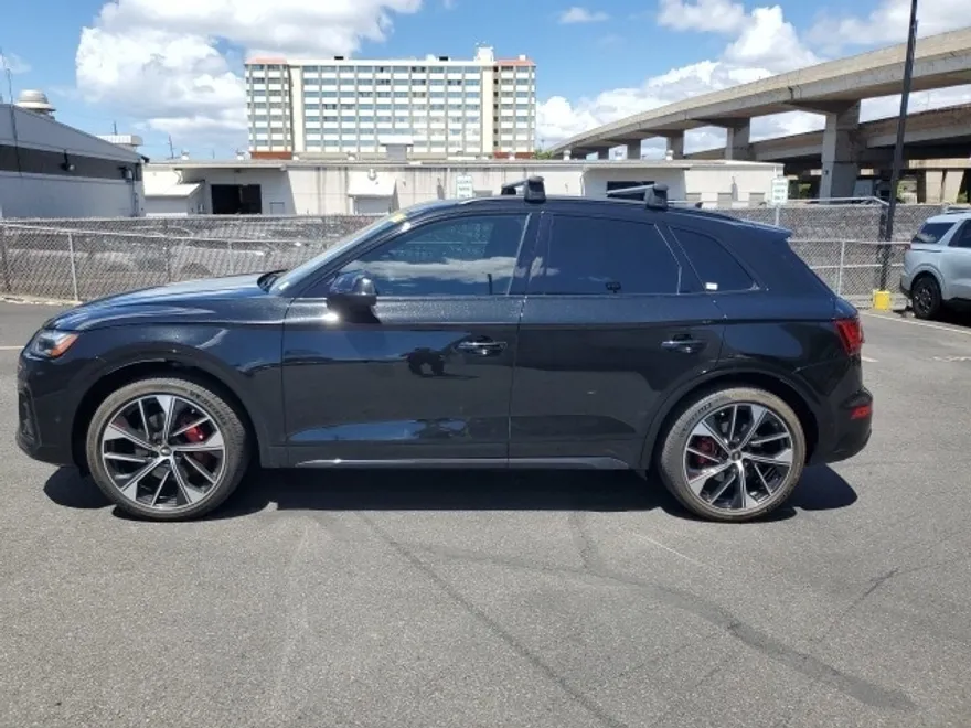 2021 Audi SQ5 Premium photo 1