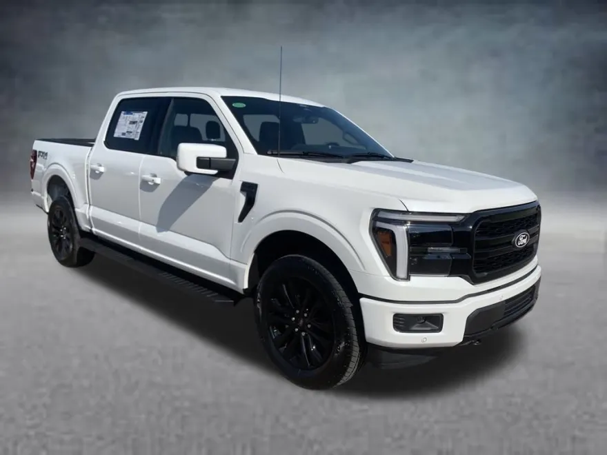 2025 Ford F-150 Lariat photo 1