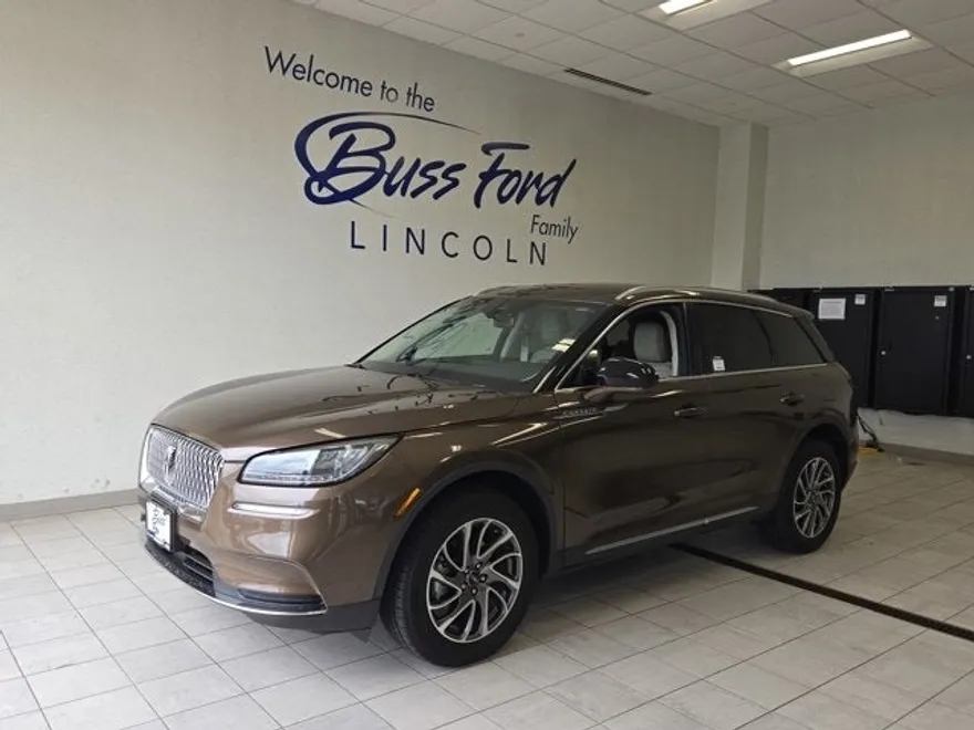 2022 Lincoln Corsair Standard photo 1