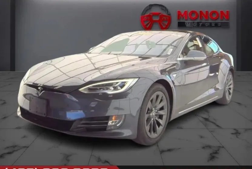 2019 Tesla Model S Long Range photo 1