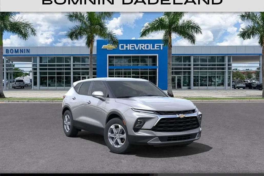 2025 Chevrolet Blazer 2LT photo 1