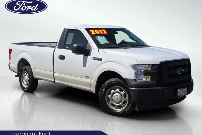 2017 Ford F-150 XL photo 1