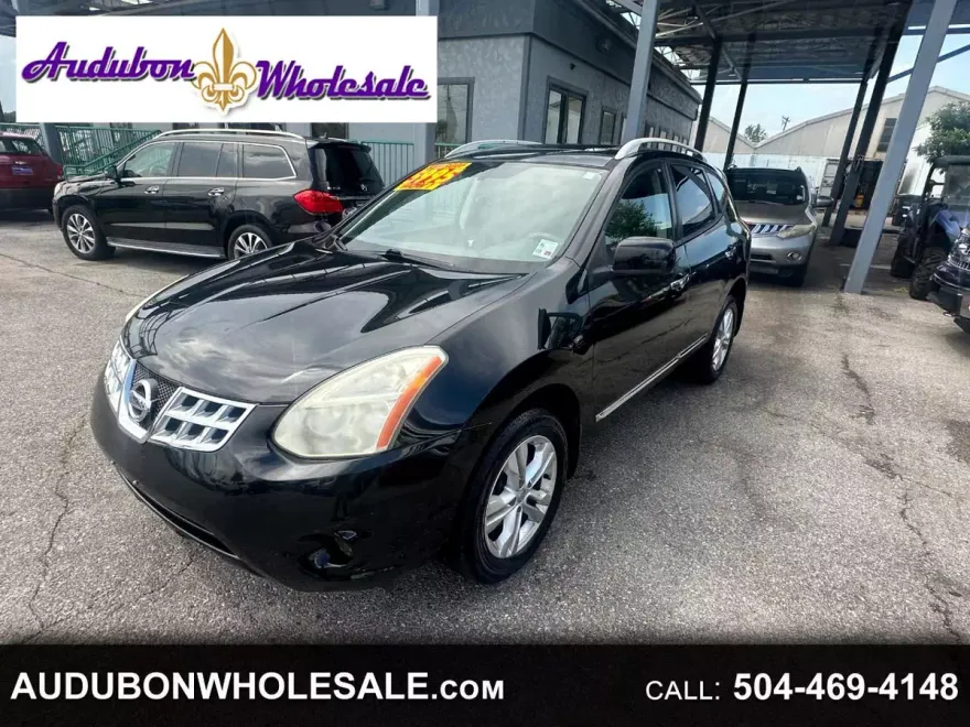 2012 Nissan Rogue SV photo 1