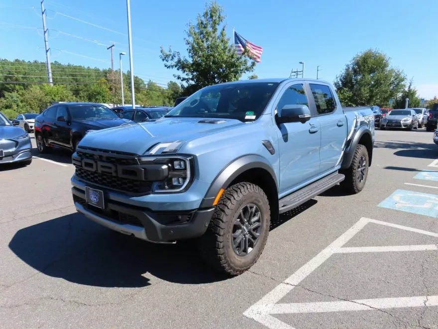 2024 Ford Ranger Raptor photo 1