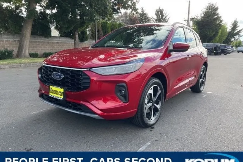2025 Ford Escape Elite photo 1