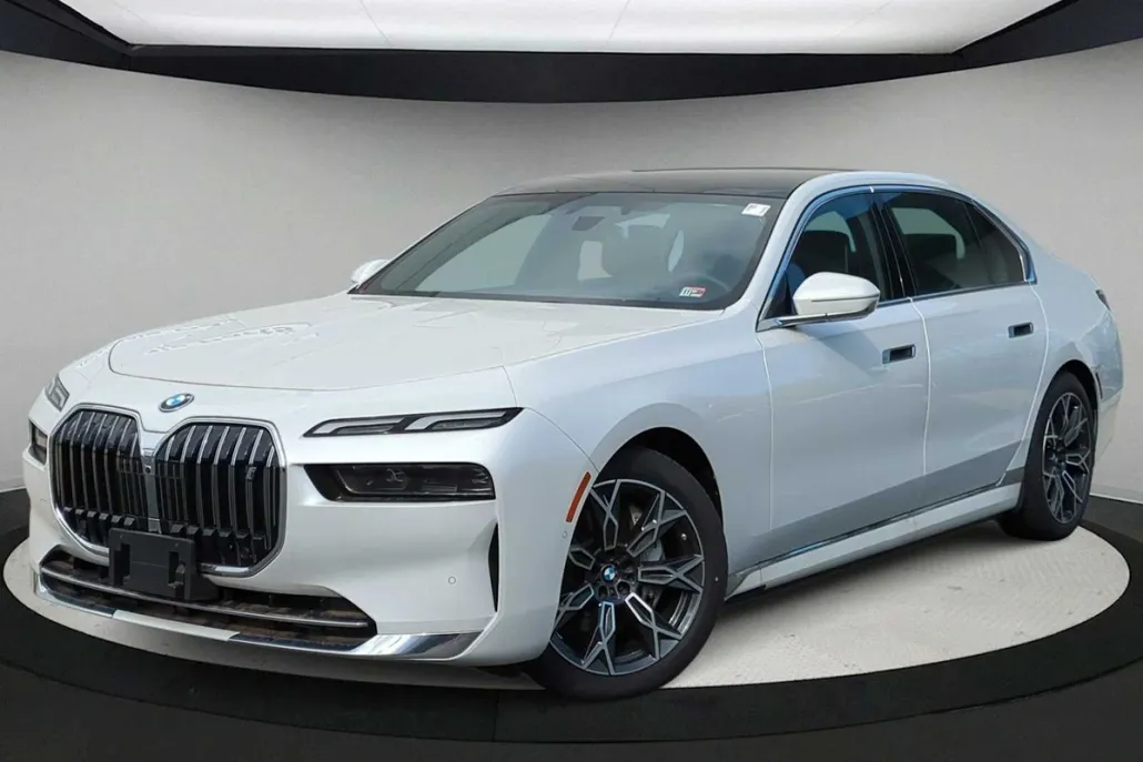 2024 Bmw i7 xDrive60 photo 1