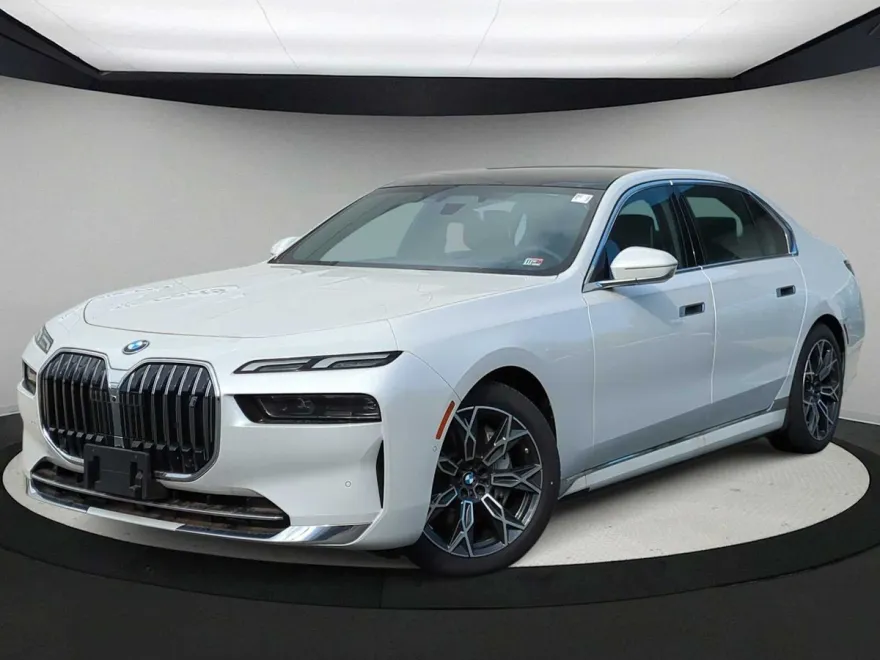 2024 Bmw i7 xDrive60 photo 1