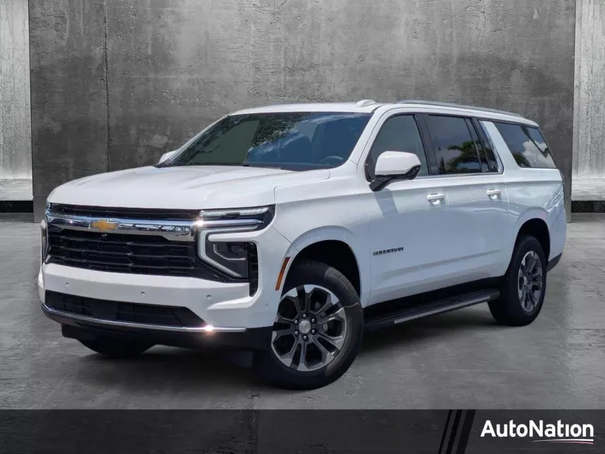 2025 Chevrolet Suburban LS photo 1