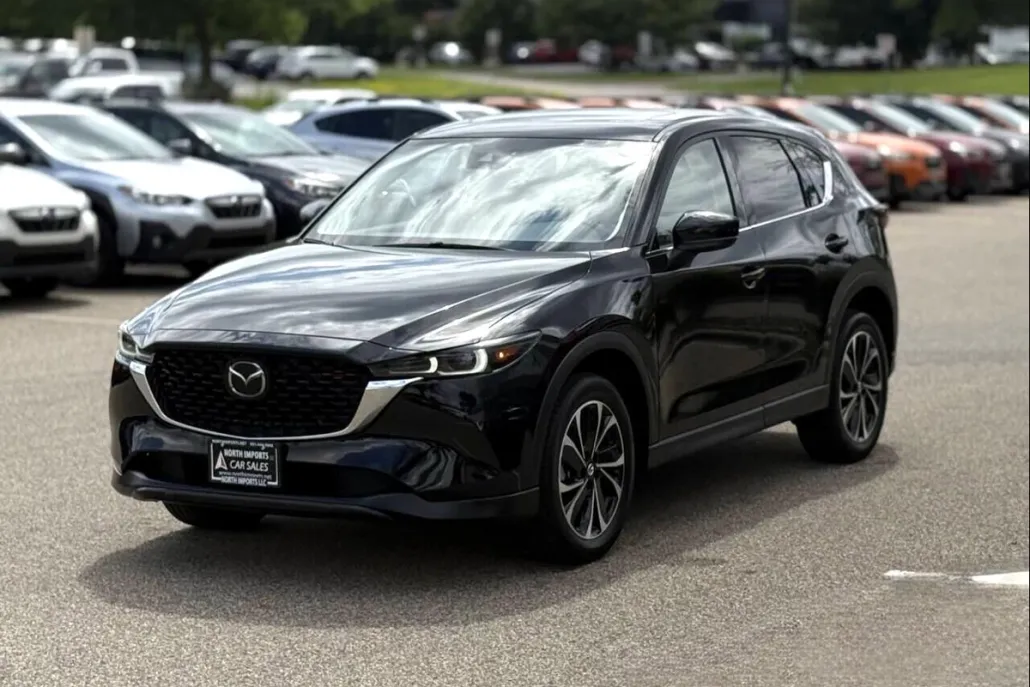 2023 Mazda CX-5 2.5 Premium photo 1