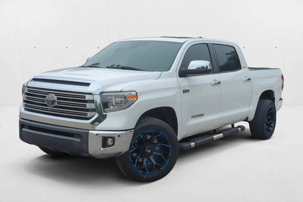 2021 Toyota Tundra Limited CrewMax photo 1